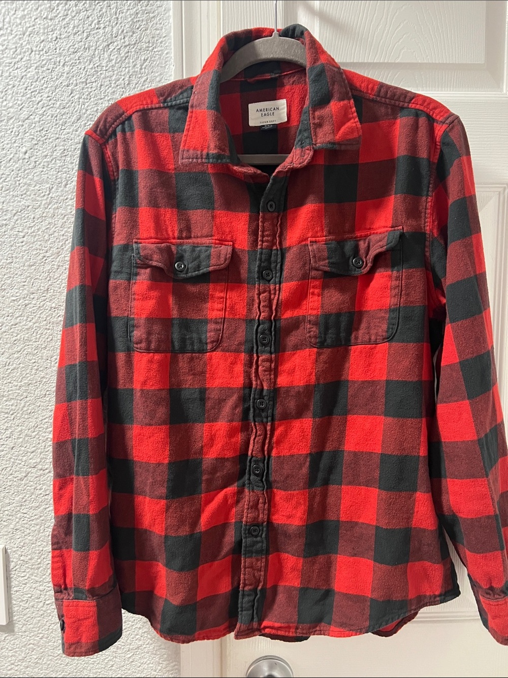 American Eagle Outfitters Red and Black Buffalo Plaid Button-Down Shirt